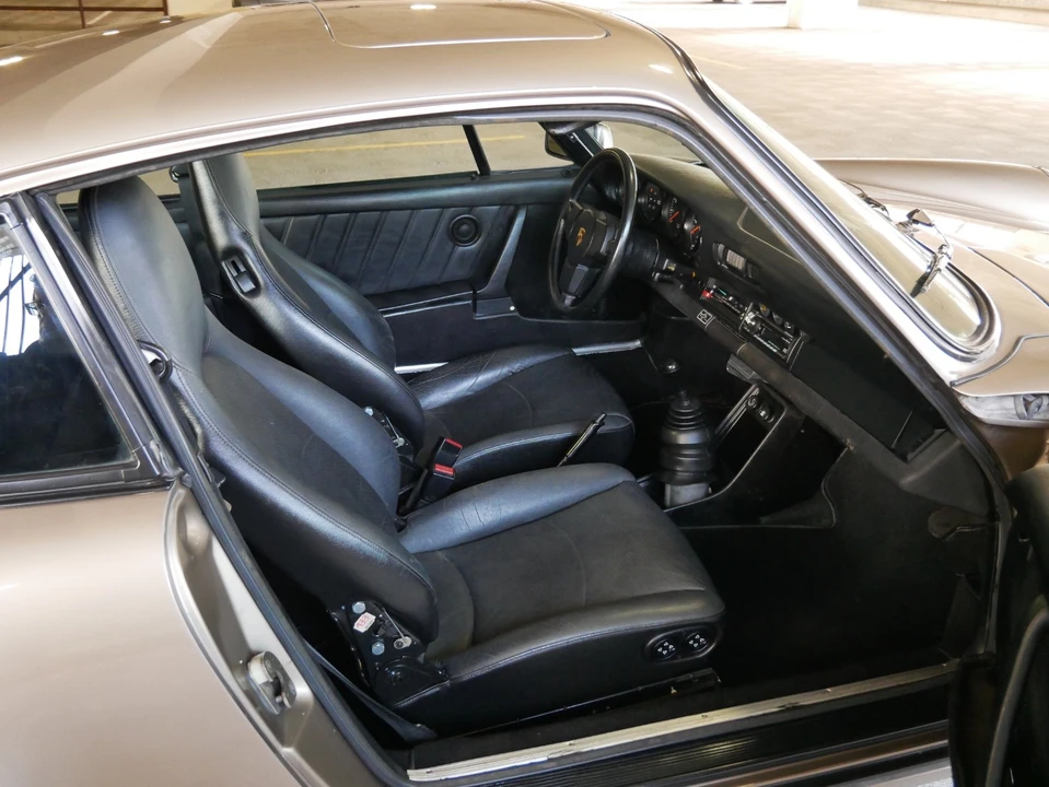 1982 Porsche 911 Carrera SC - Image 17 of 21