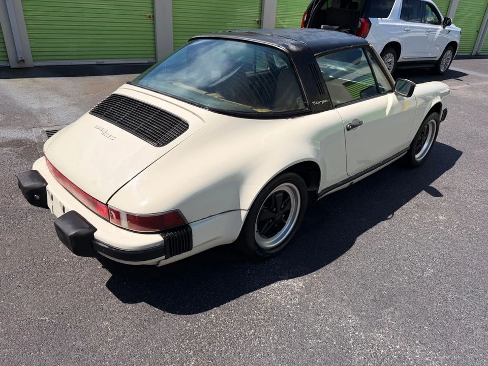 1982 Porsche 911 Carrera SC - Image 6 of 20