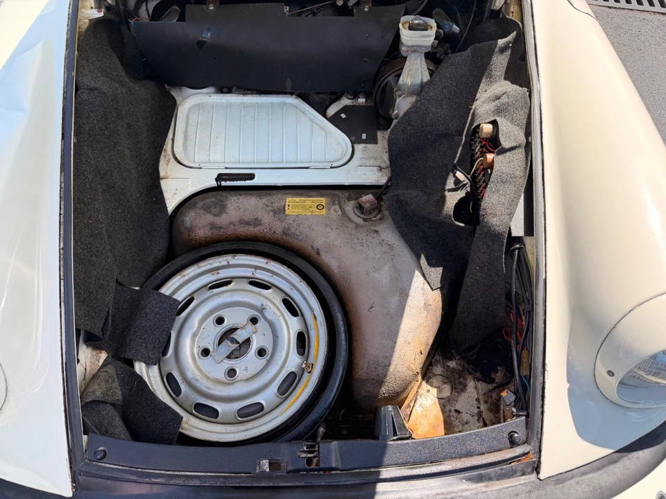 1982 Porsche 911 Carrera SC - Image 13 of 20