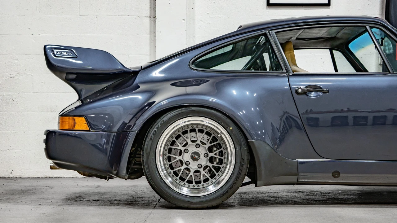 1982 Porsche 911 Carrera SC - Image 16 of 31