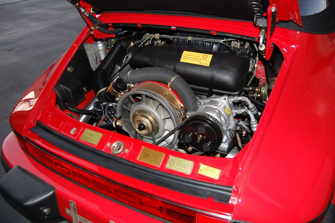 1982 Porsche 911 Carrera SC - Image 9 of 10