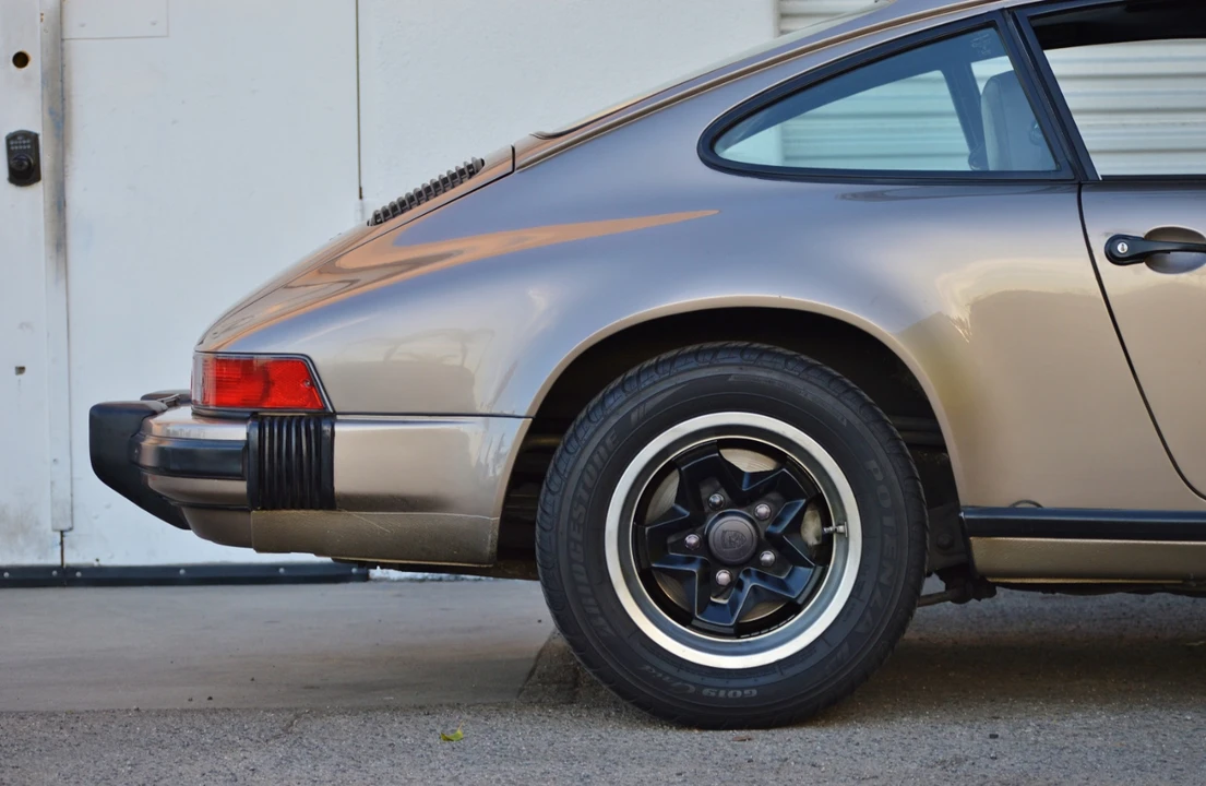 1982 Porsche 911 Carrera SC - Image 18 of 31