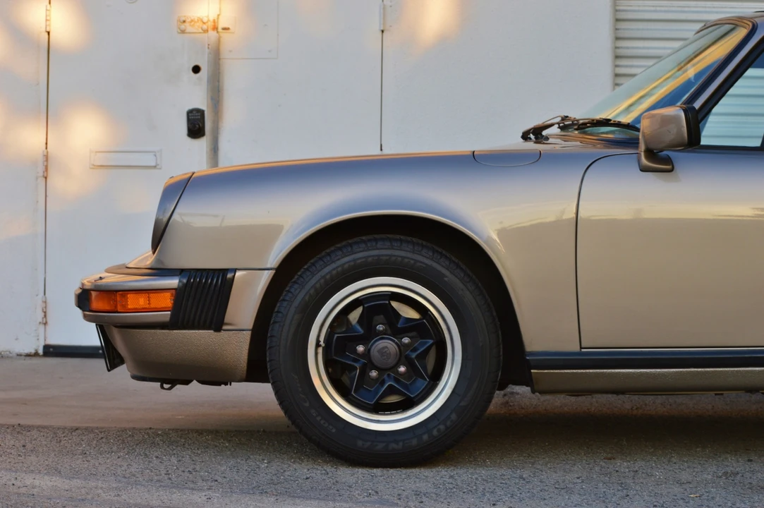 1982 Porsche 911 Carrera SC - Image 21 of 31