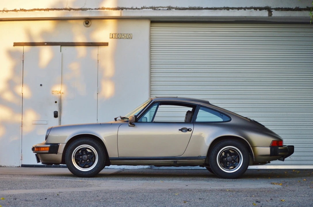 1982 Porsche 911 Carrera SC - Image 6 of 31