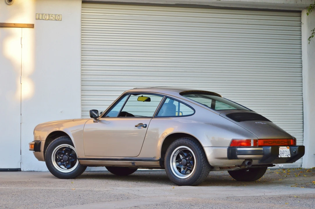 1982 Porsche 911 Carrera SC - Image 8 of 31