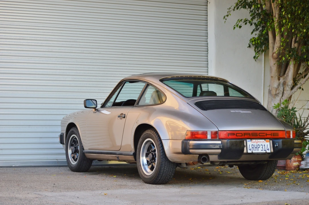1982 Porsche 911 Carrera SC - Image 10 of 31
