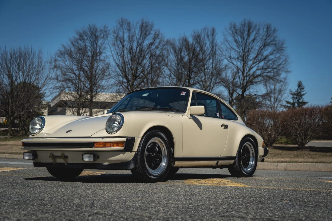 1982 Porsche 911 Carrera SC - Image 11 of 31