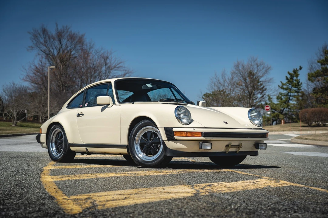 1982 Porsche 911 Carrera SC - Image 2 of 31