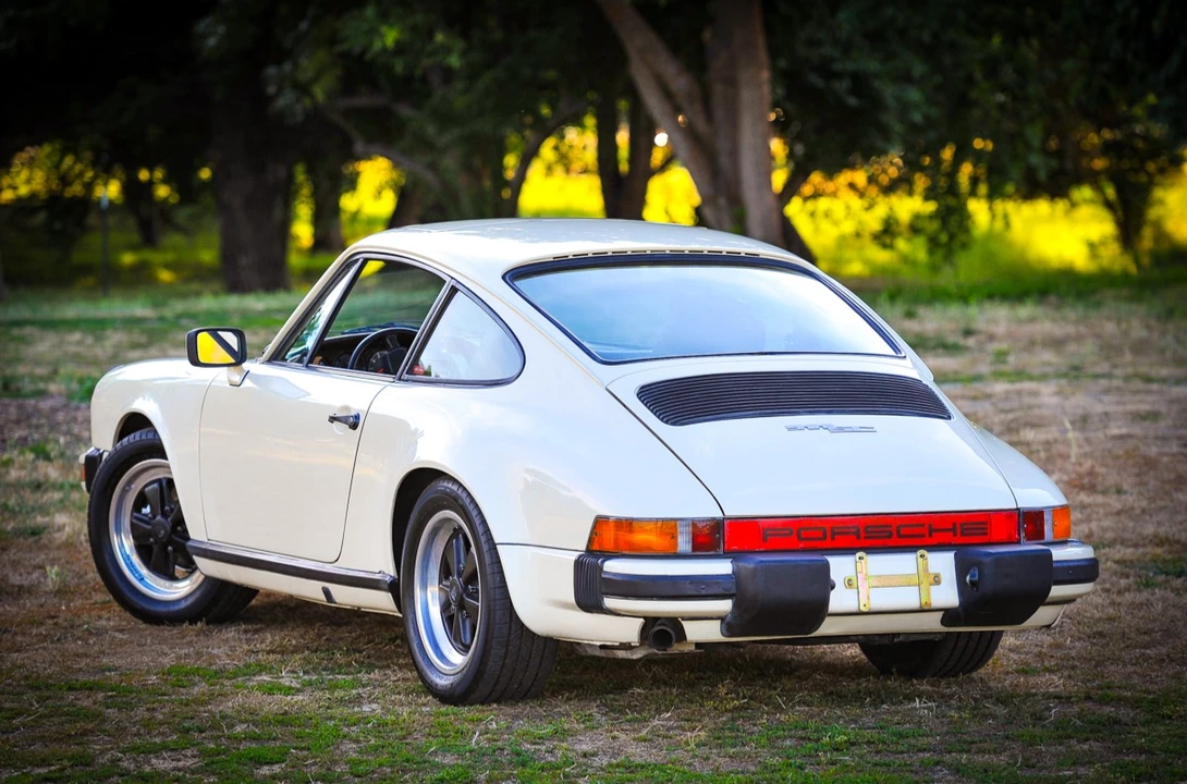 1982 Porsche 911 Carrera SC - Image 15 of 31