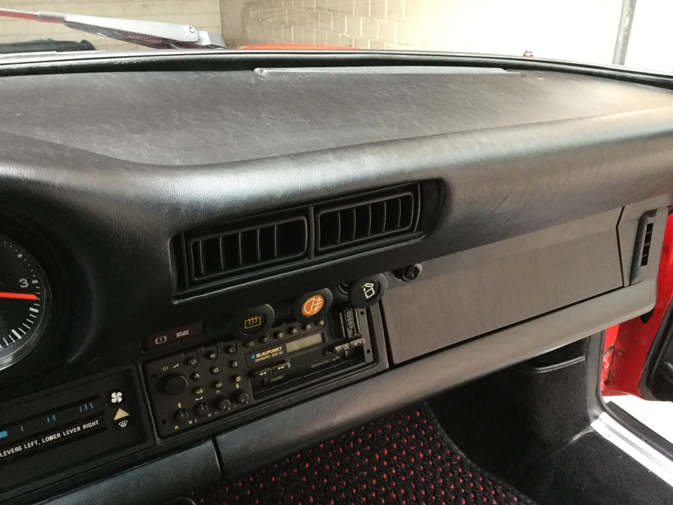 1982 Porsche 911 Carrera SC - Image 28 of 31