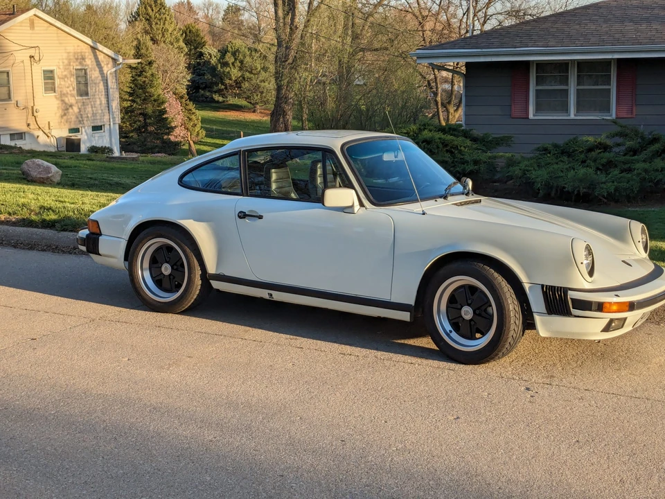 1982 Porsche 911 Carrera SC - Image 2 of 31