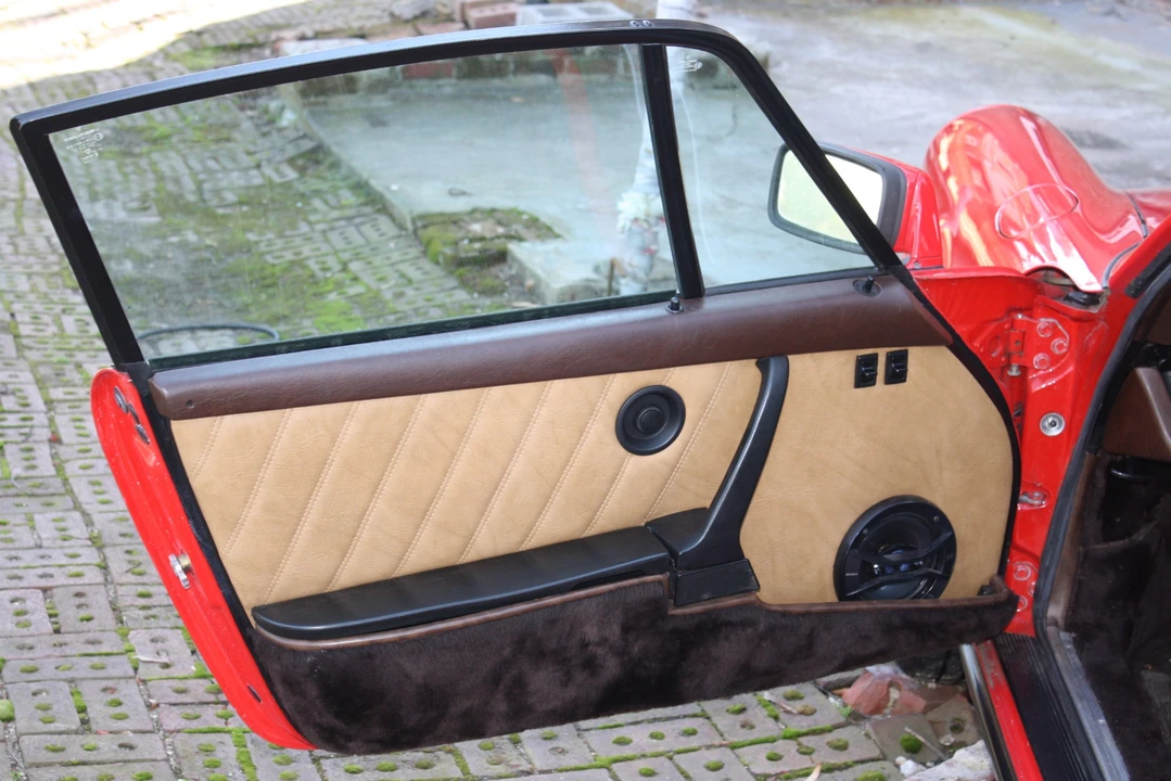 1982 Porsche 911 Carrera SC - Image 29 of 31
