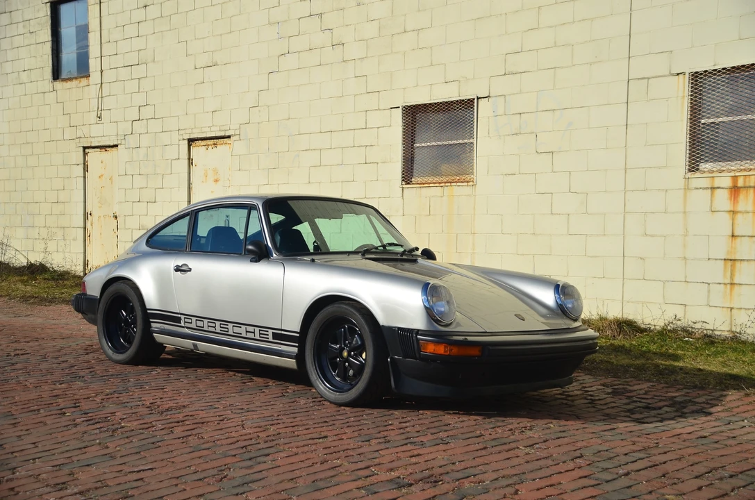 1982 Porsche 911 Carrera SC - Image 14 of 31