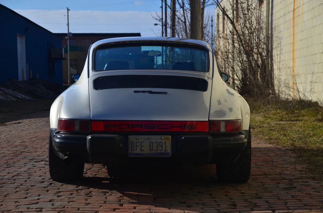 1982 Porsche 911 Carrera SC - Image 9 of 31