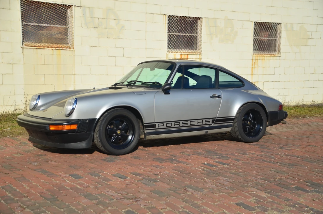 1982 Porsche 911 Carrera SC - Image 5 of 31
