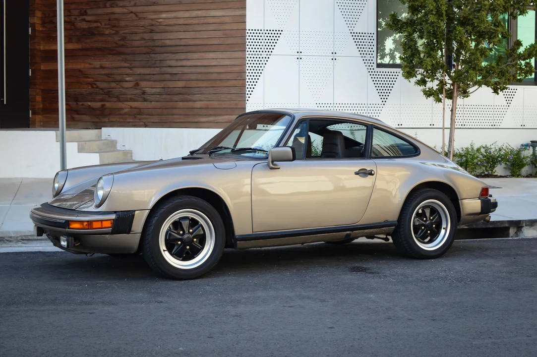 1982 Porsche 911 Carrera SC - Image 4 of 6