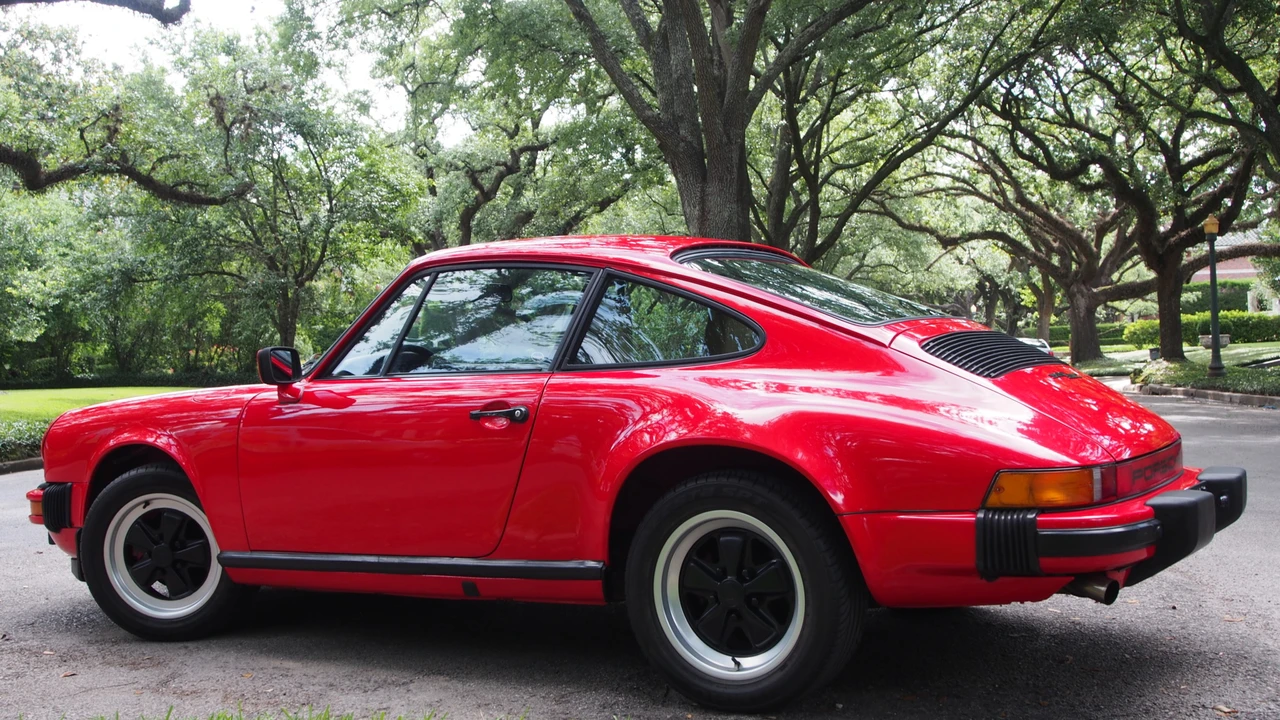 1982 Porsche 911 Carrera SC - Image 16 of 31