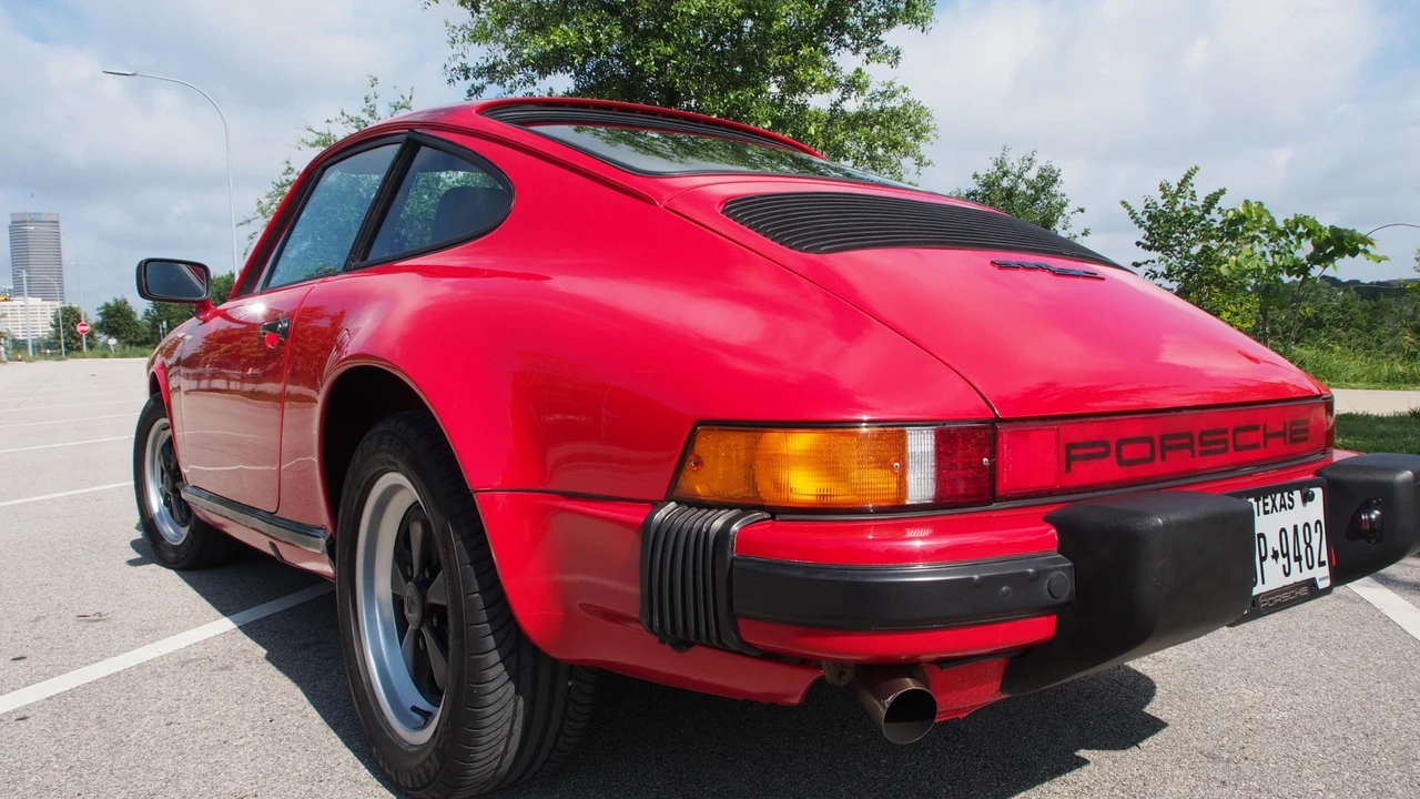 1982 Porsche 911 Carrera SC - Image 5 of 31