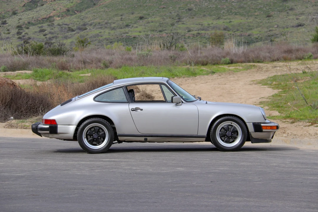1982 Porsche 911 Carrera SC - Image 17 of 31