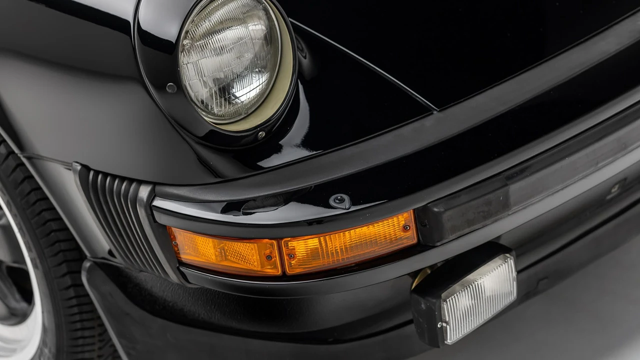 1982 Porsche 911 Carrera SC - Image 24 of 31