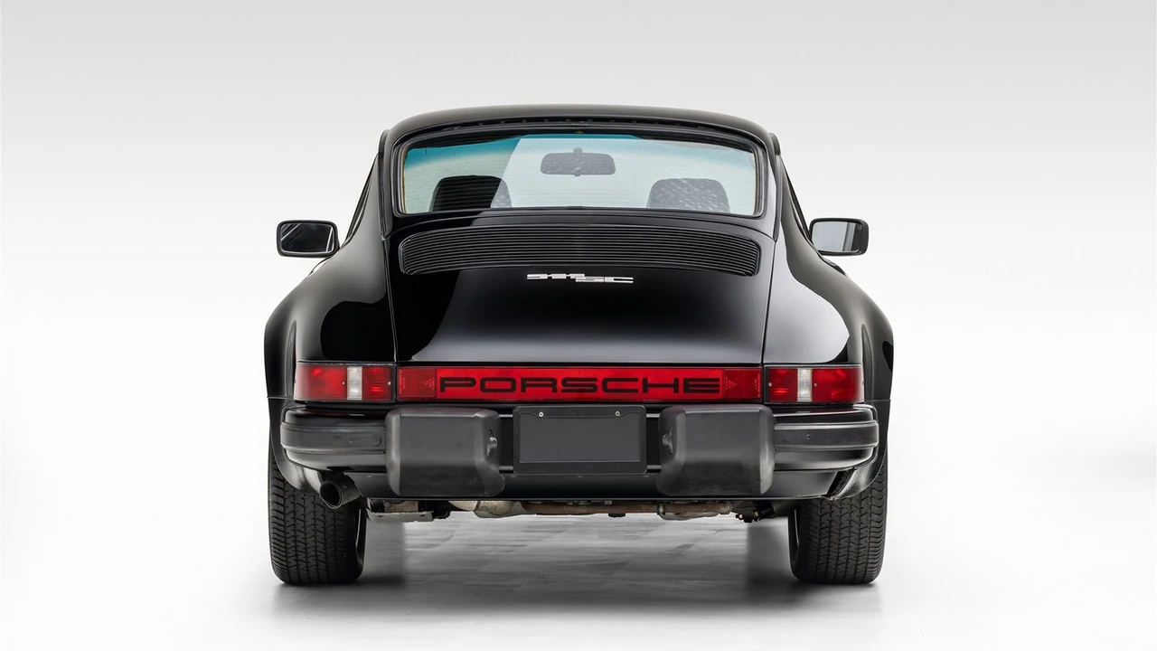 1982 Porsche 911 Carrera SC - Image 11 of 31