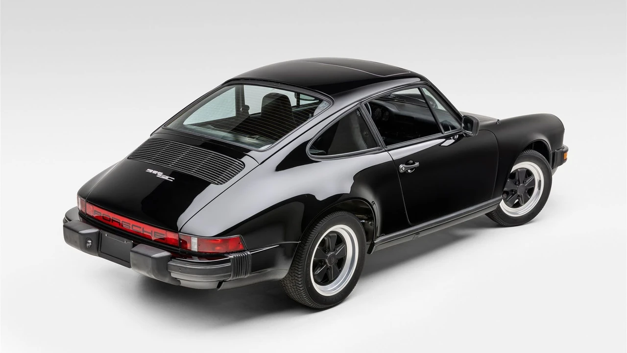 1982 Porsche 911 Carrera SC - Image 16 of 31