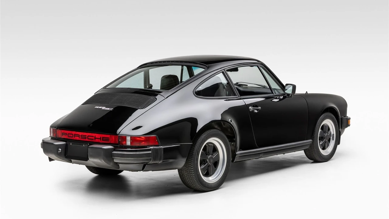 1982 Porsche 911 Carrera SC - Image 13 of 31