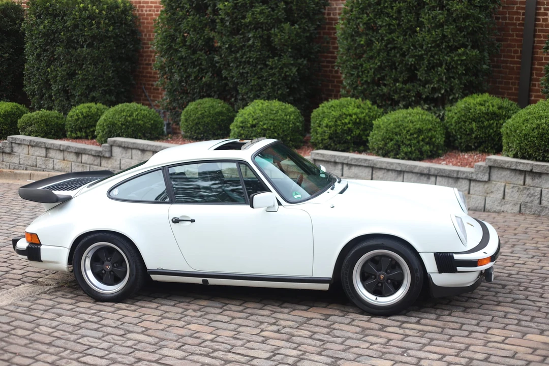 1982 Porsche 911 Carrera SC - Image 8 of 31