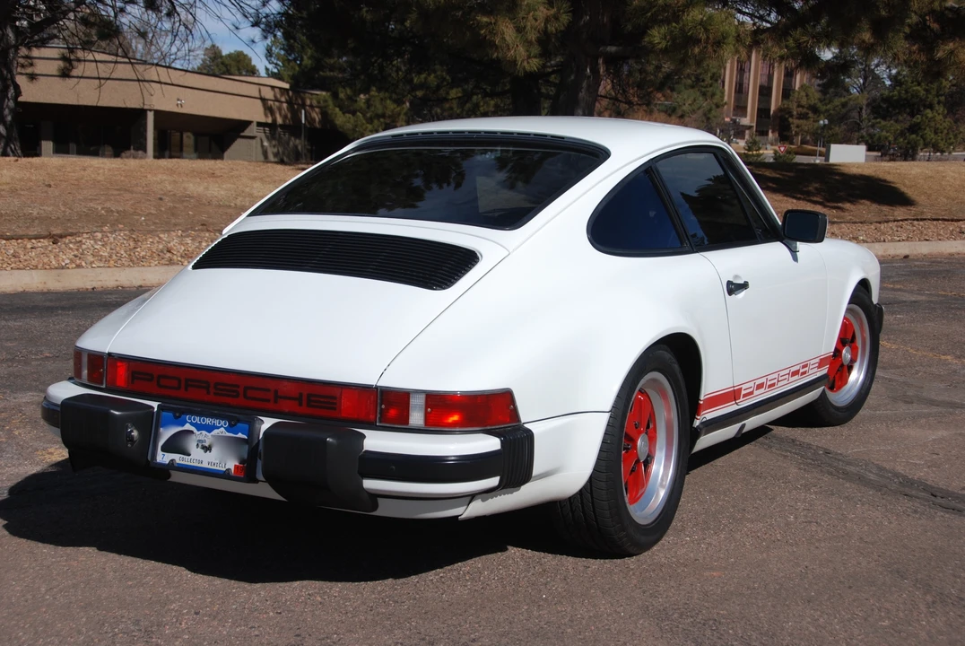 1982 Porsche 911 Carrera SC - Image 11 of 31