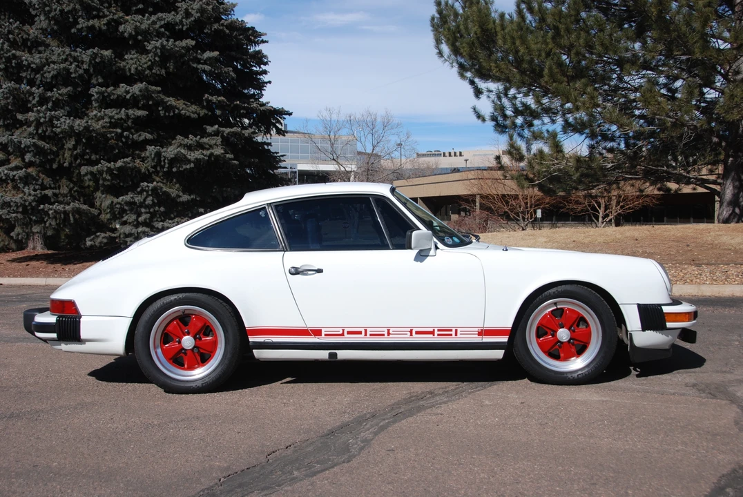 1982 Porsche 911 Carrera SC - Image 10 of 31