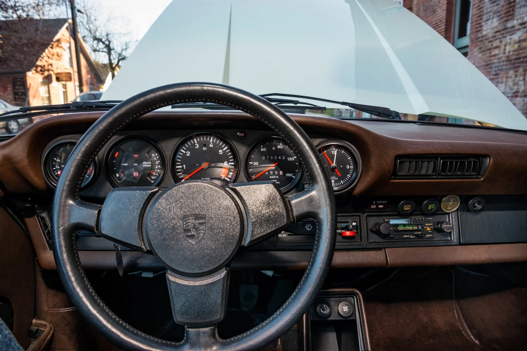 1982 Porsche 911 Carrera SC - Image 19 of 31