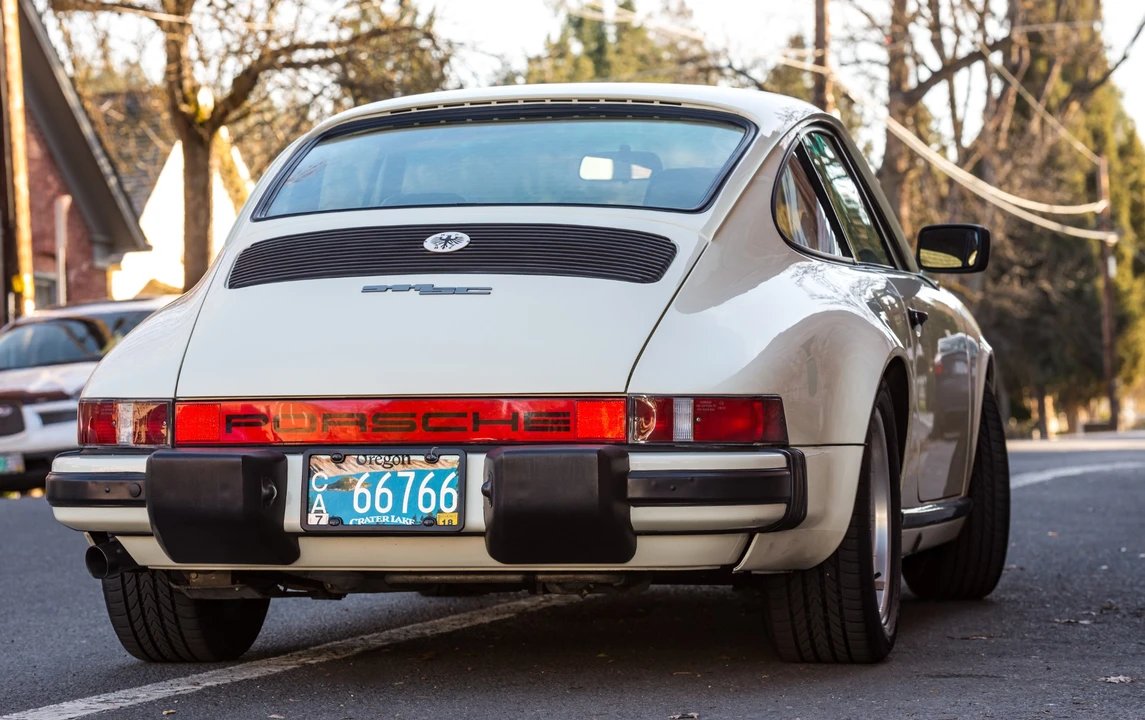 1982 Porsche 911 Carrera SC - Image 13 of 31