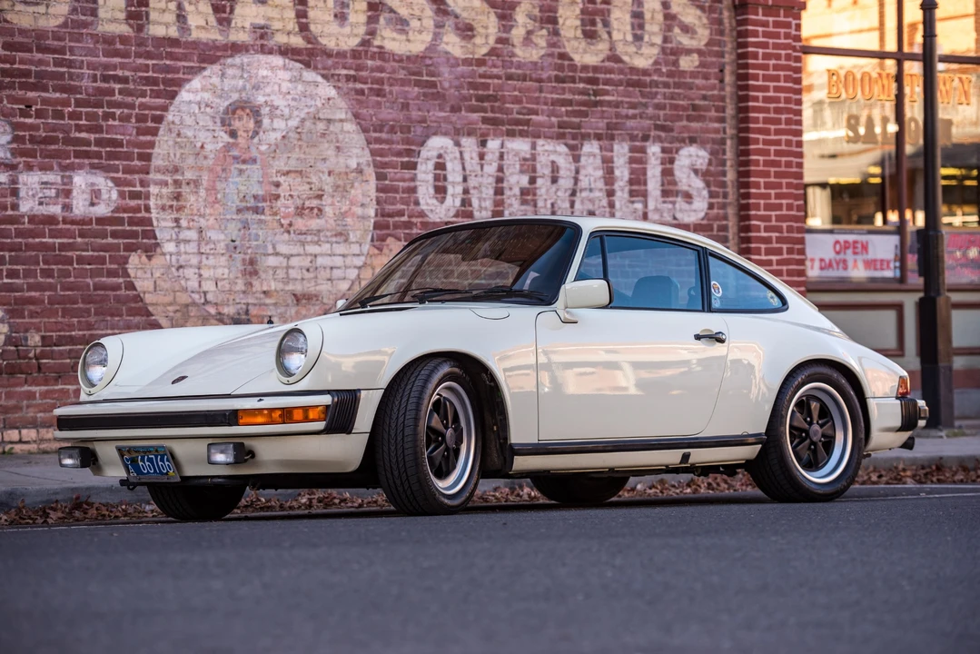 1982 Porsche 911 Carrera SC - Image 5 of 31