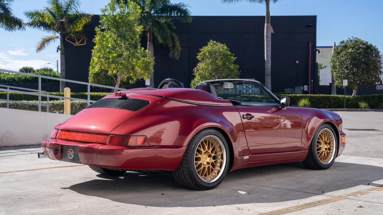 1982 Porsche 911 Carrera SC - Image 10 of 31