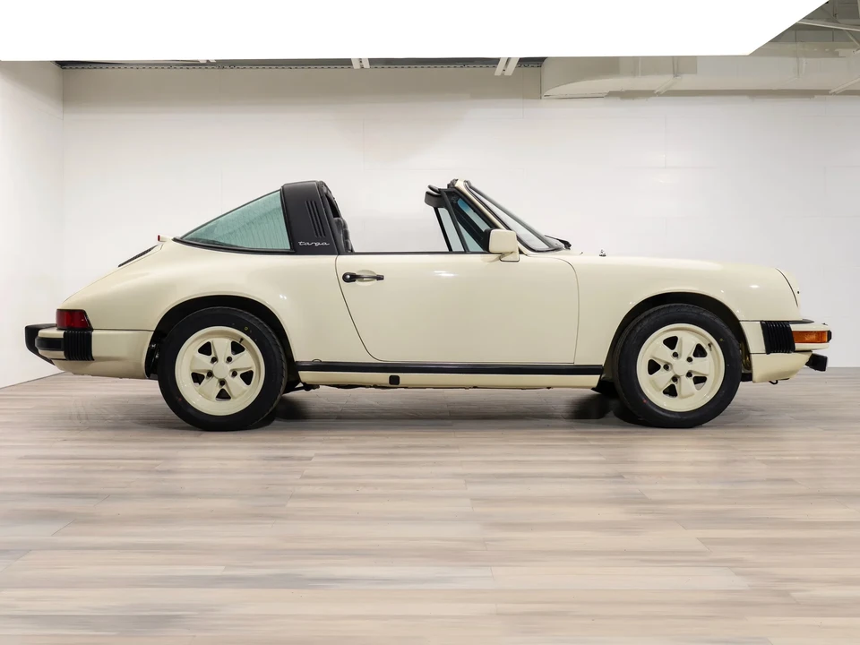 1982 Porsche 911 Carrera SC - Image 24 of 31