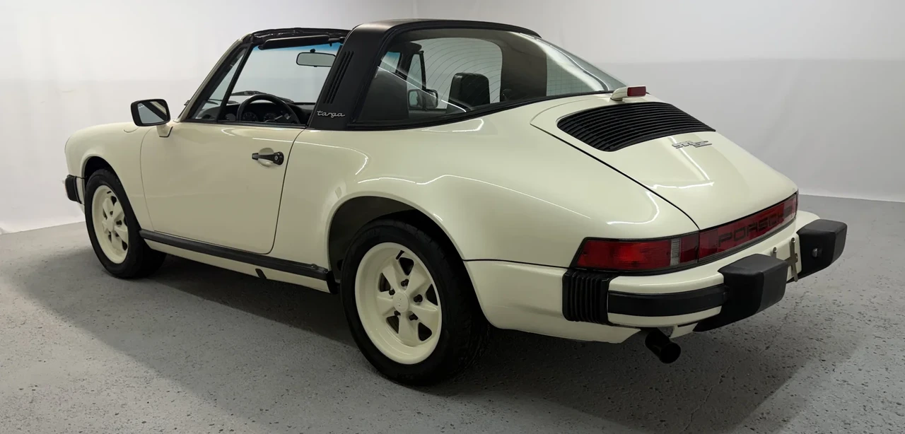 1982 Porsche 911 Carrera SC - Image 11 of 31