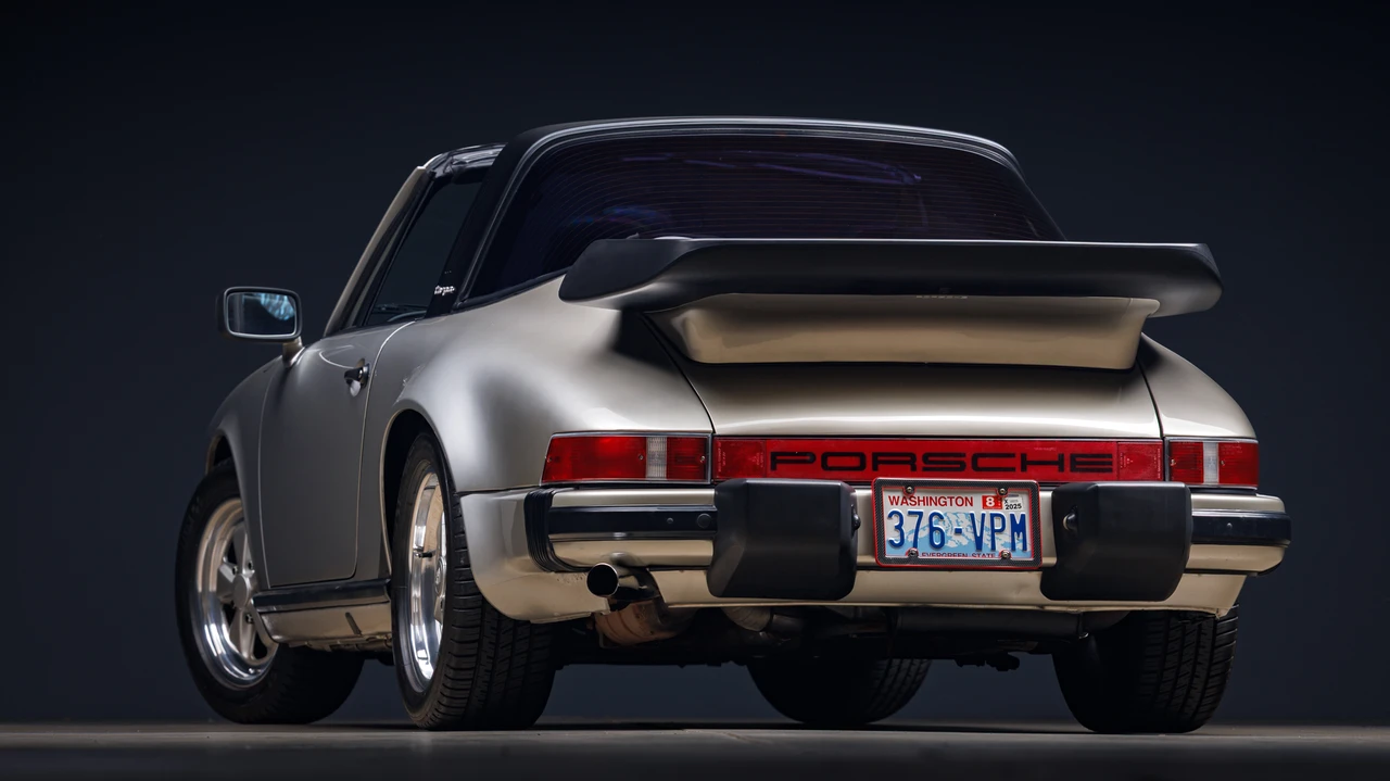 1982 Porsche 911 Carrera SC - Image 11 of 31
