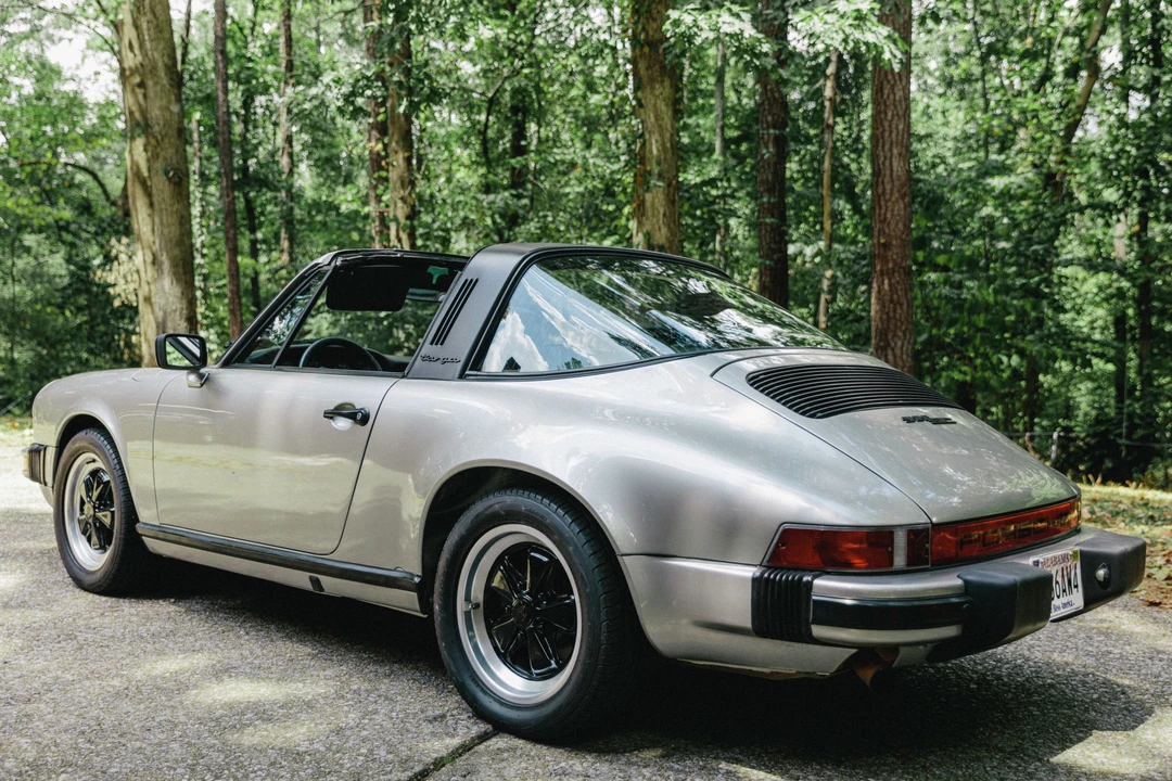 1982 Porsche 911 Carrera SC - Image 8 of 31