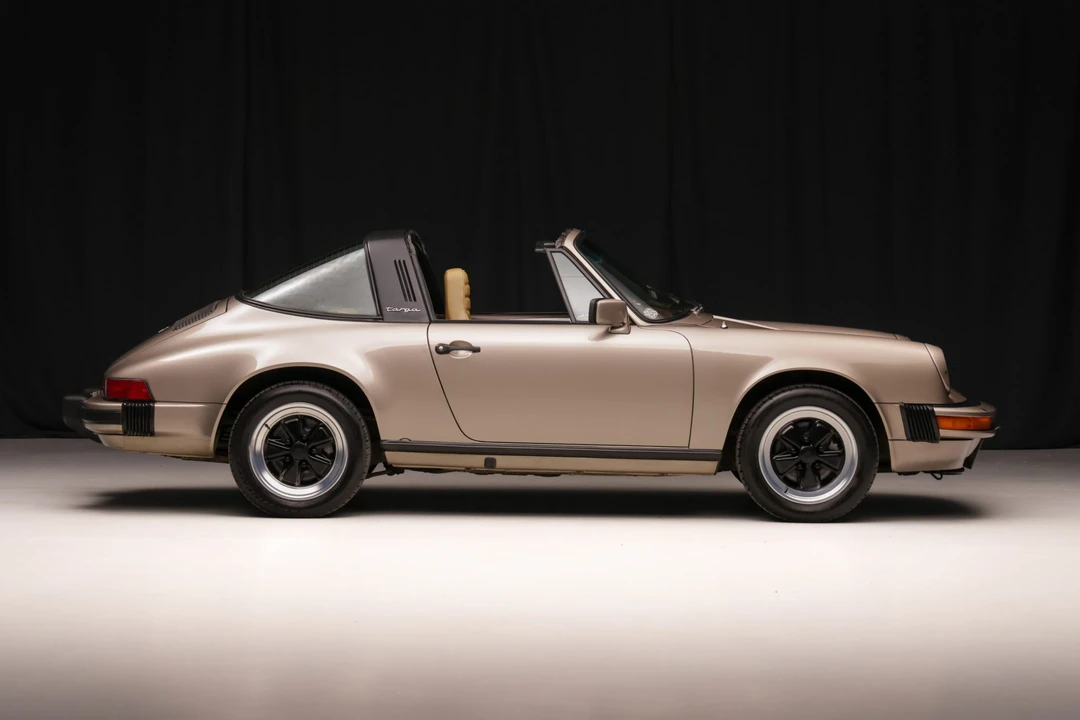 1982 Porsche 911 Carrera SC - Image 10 of 31