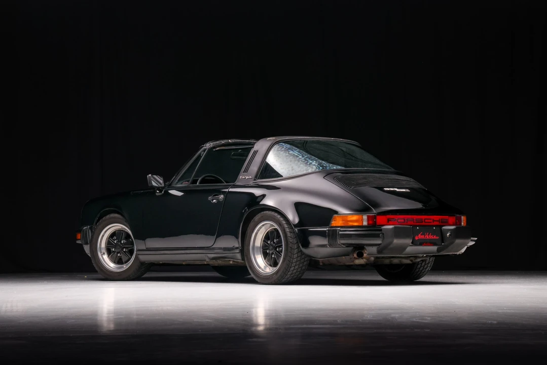 1982 Porsche 911 Carrera SC - Image 11 of 31