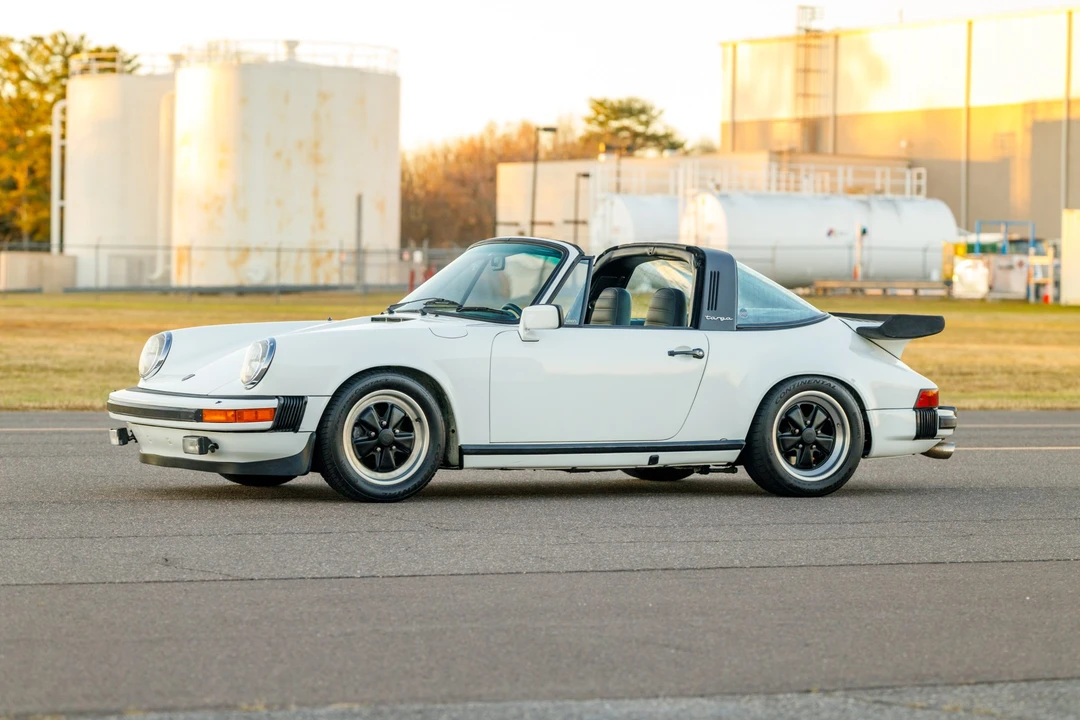 1982 Porsche 911 Carrera SC - Image 2 of 31