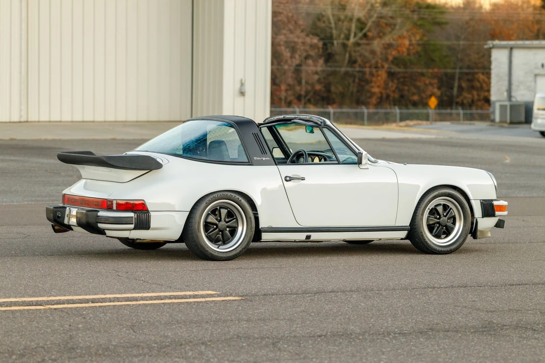1982 Porsche 911 Carrera SC - Image 26 of 31
