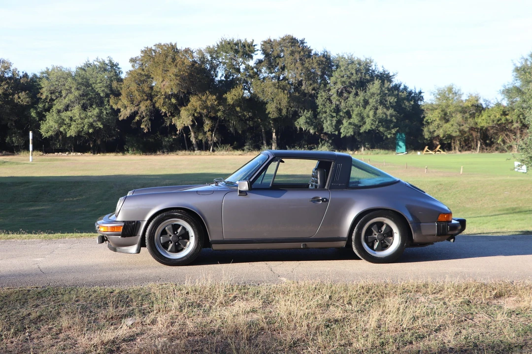 1982 Porsche 911 Carrera SC - Image 11 of 31