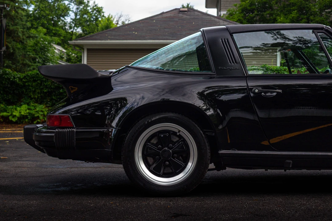 1982 Porsche 911 Carrera SC - Image 17 of 31