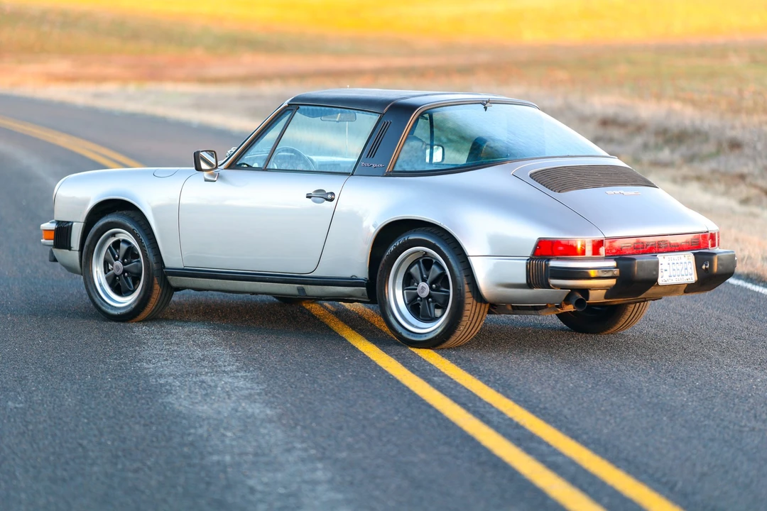1982 Porsche 911 Carrera SC - Image 17 of 31