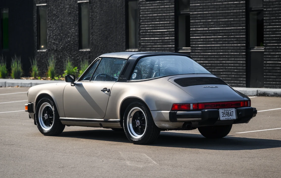 1982 Porsche 911 Carrera SC - Image 14 of 31