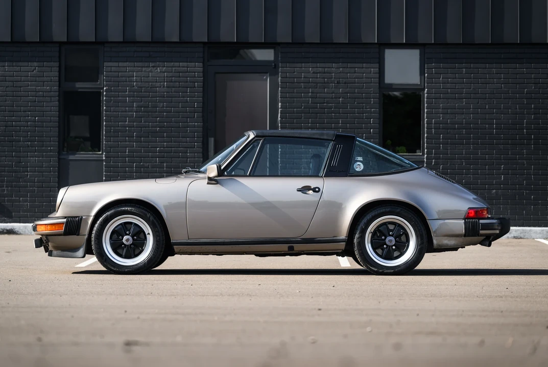 1982 Porsche 911 Carrera SC - Image 15 of 31