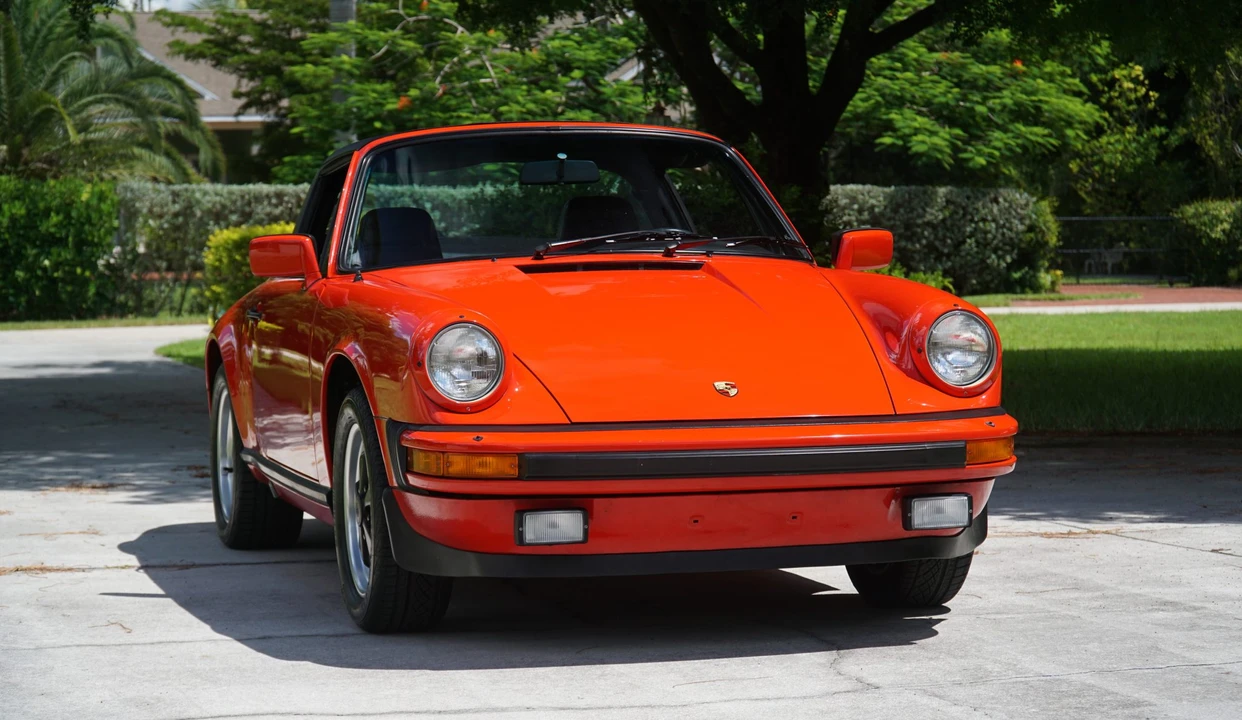 1982 Porsche 911 Carrera SC - Image 8 of 31