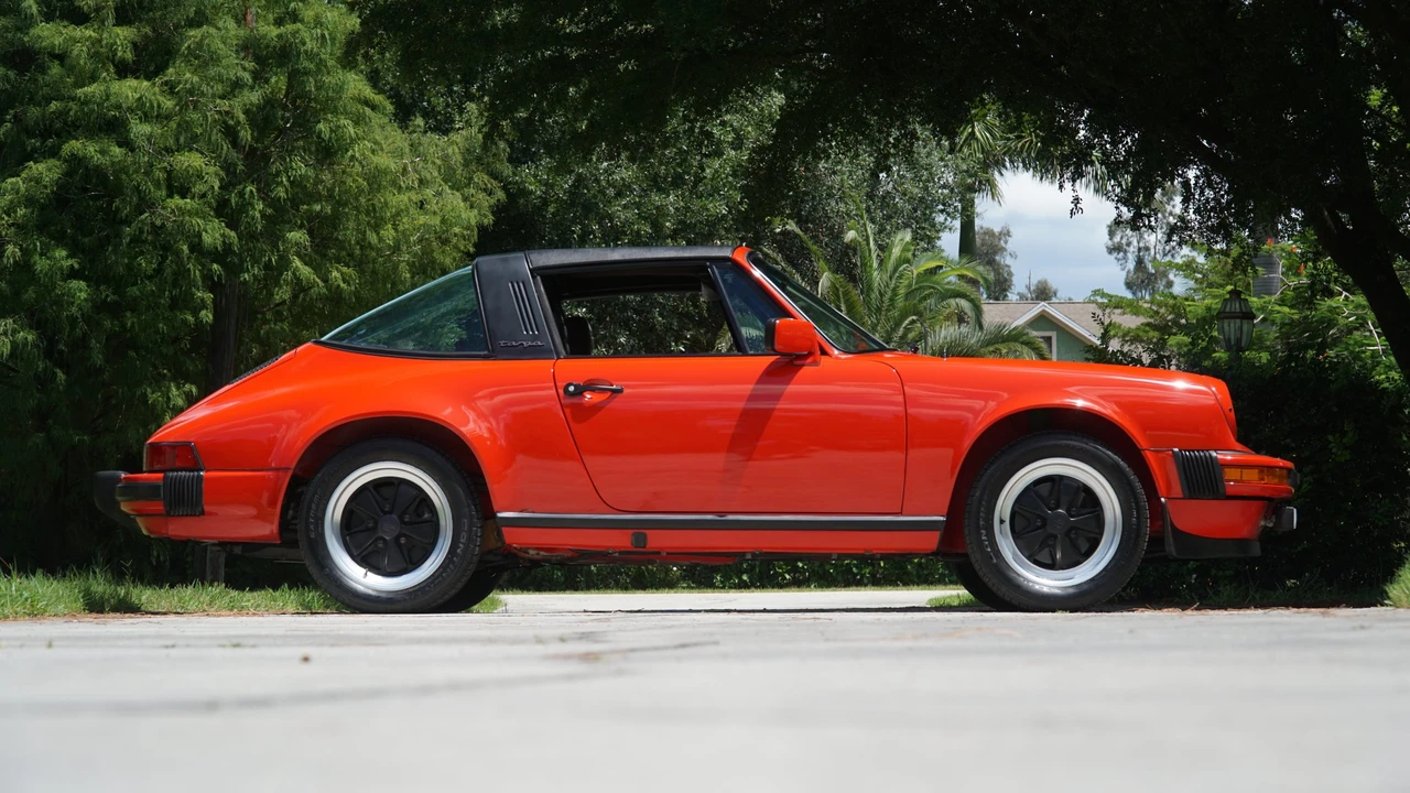 1982 Porsche 911 Carrera SC - Image 13 of 31