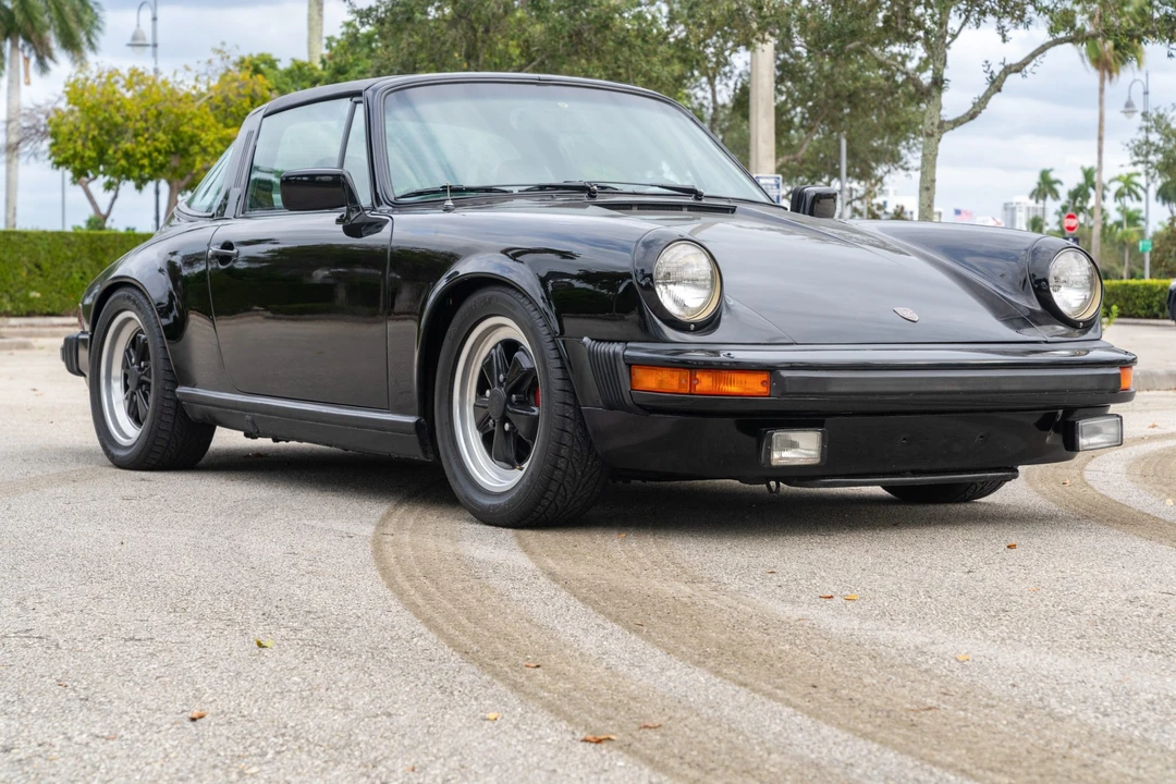 1982 Porsche 911 Carrera SC - Image 13 of 31